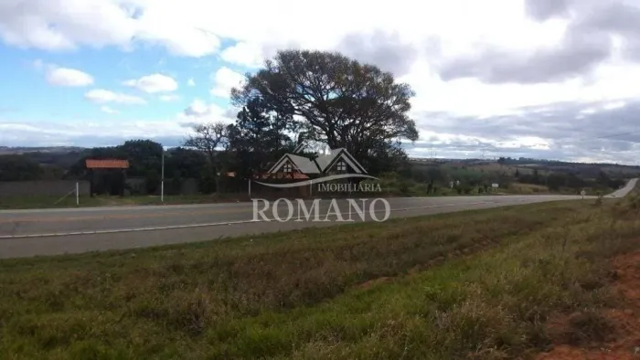 Sítio em Araçoiaba da Serra , Sp , 22.686,50 Metros R$ 950.000 -