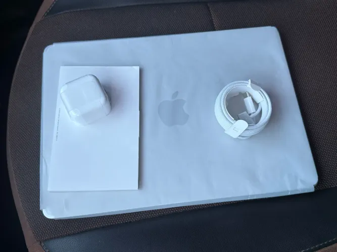 MacBook Air m5 512gb/16gb NOVO- 1 ANO DE GARANTIA