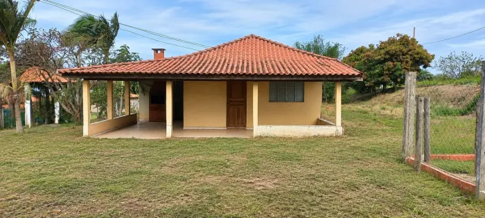 Chácara 1.350m² à Venda - Barão de Antonina - Próx. à Represa - R$135 Mil