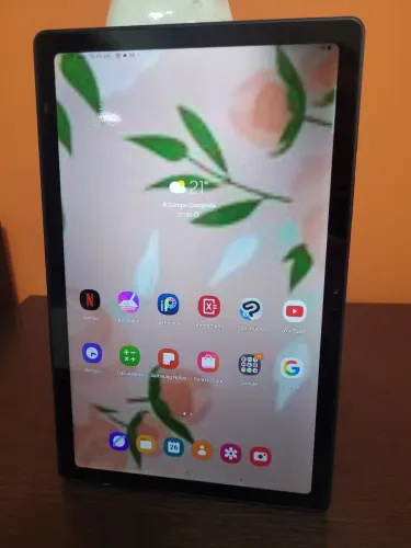 Samsung Galaxy Tablet A7 - 10.4" - 64GB - 3G