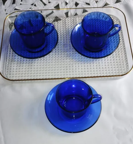 Conjunto vintage duralex 3 xícaras com pires duralex original na cor azul cobalto 