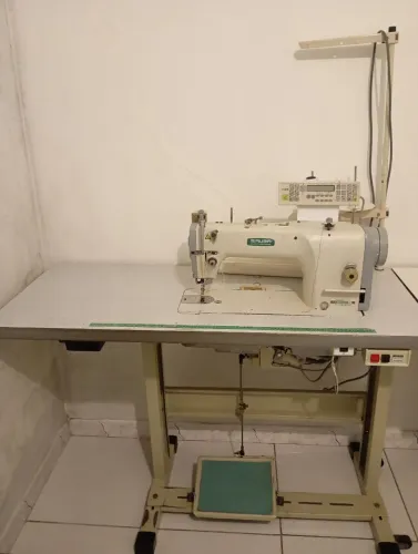 Vendo máquina de costura industrial