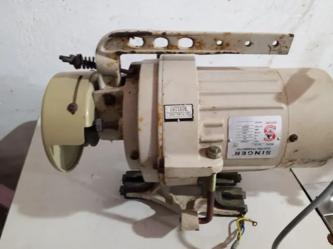 Motor para máquina de costura industrial