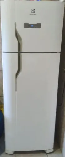 Geladeira Electrolux TF 390 dúplex frost free 110v