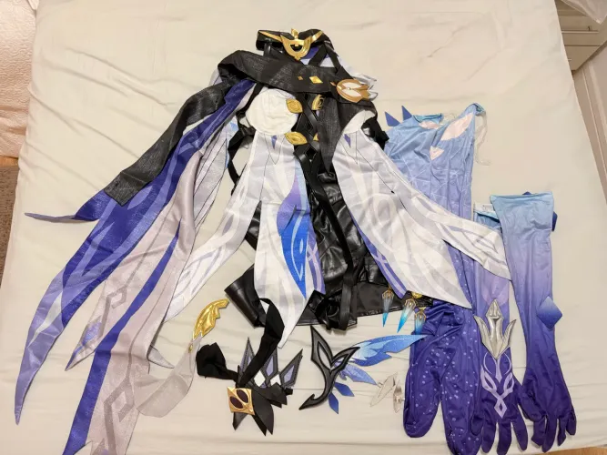Cosplay Skirk Genshin Impact - 1a versão