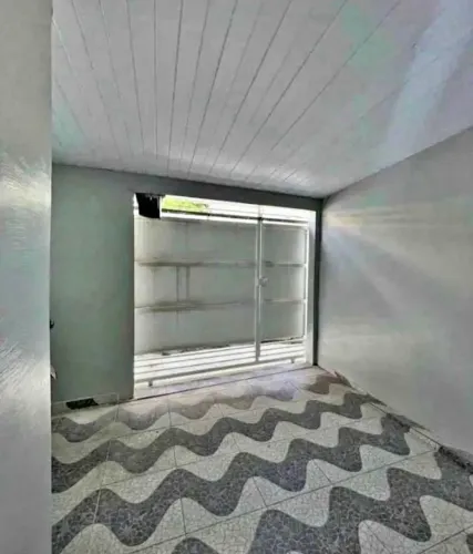 - negócio casa aqui em Maruípe Vitória