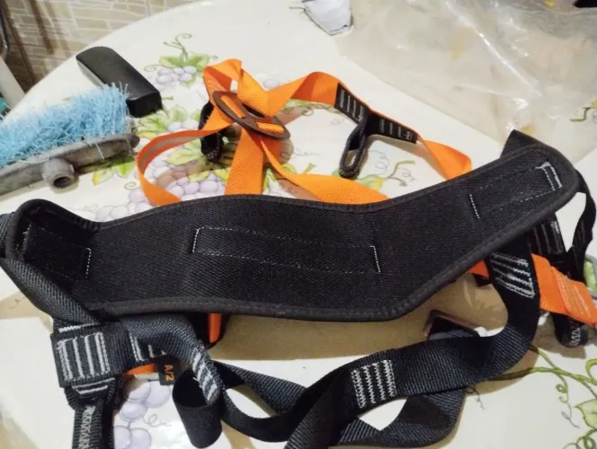 Cinturão de segurança modelo paraquedas abdominal