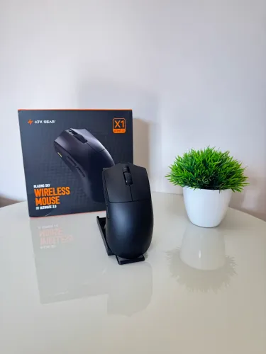 Mouse ATK X1 V2 Ultimate - Apenas 2 Semanas de Uso