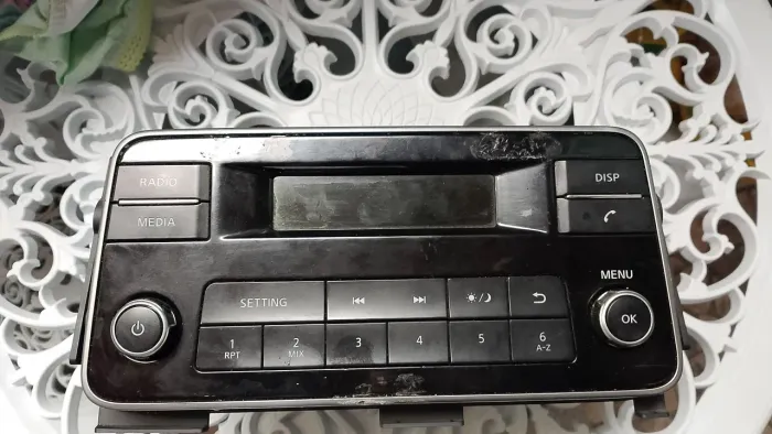 Rádio Nissan kikcs, versa...