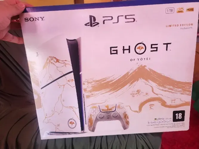 Ps5 edição limitada- Ghost of Yotei