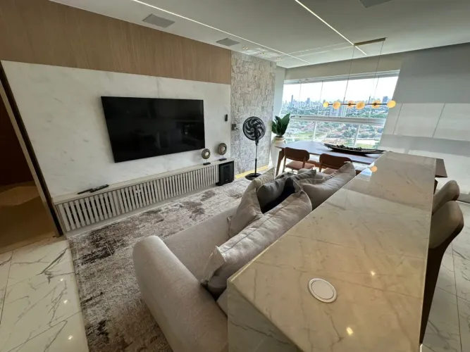 Apartamento Mobiliado e Decorado em Frente ao Parque Cascavel