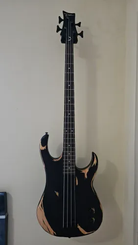 Baixo DEAN 4 cordas