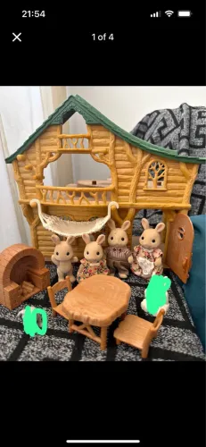 Casa do lago Sylvanian families + família Coelho de leite