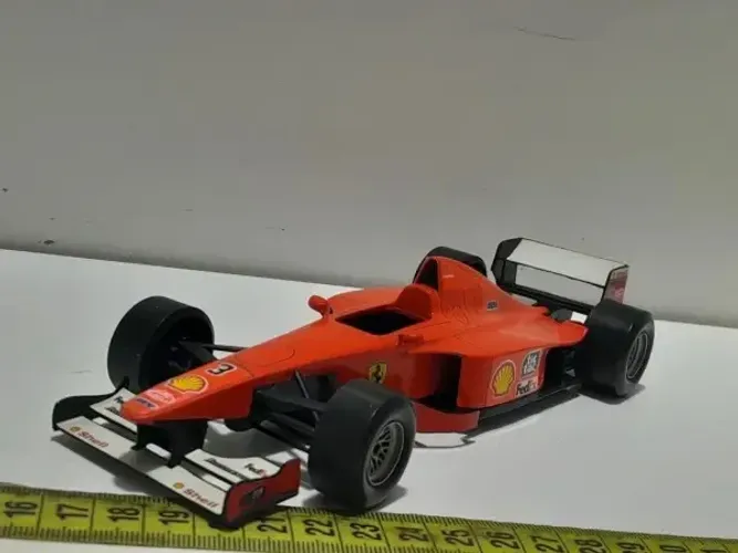 Ferrari F1 2000 Michael Schumacher Hot Wheels 1/24