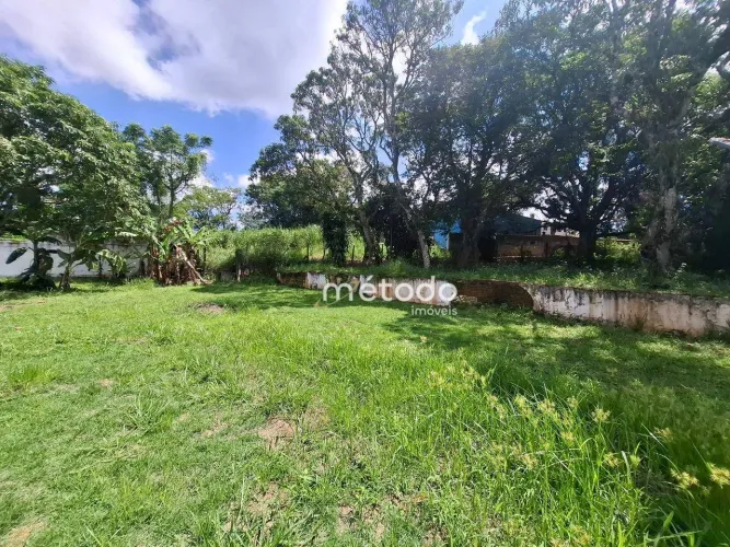 Chácara à venda, 2827 m² por R$ 1.300.000,00 - Chácaras Rurais de Guararema - Jacareí/SP