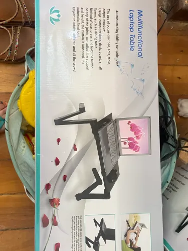 Suporte Articulado Para Notebook Com Mousepad Preto Para Escritório e Home Office