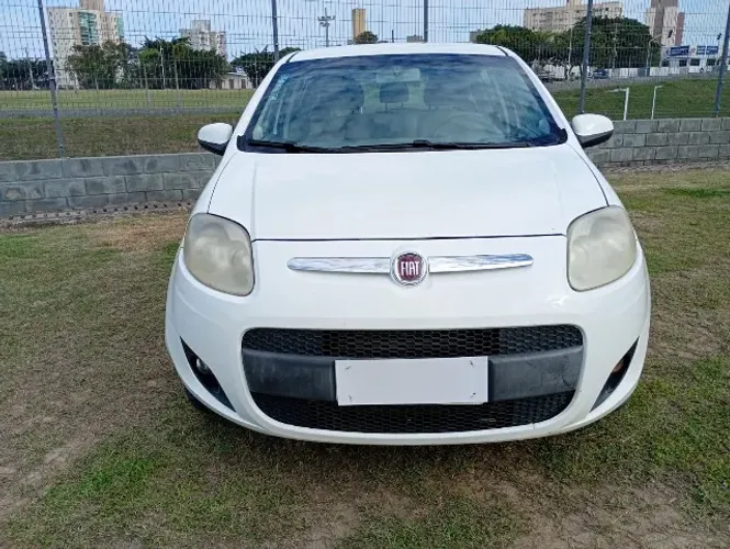Fiat Palio Essence 1.6 Flex 16V 5P 2013