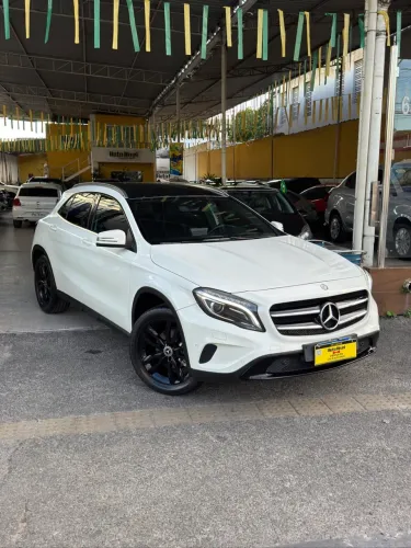 Mercedes-Benz GLA-200 GLA 200 Night 1.6. TB 16V Flex Aut. 2016
