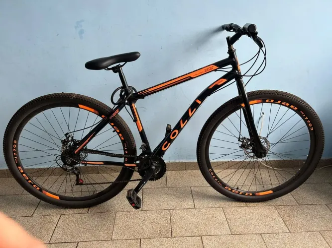 BICICLETA COLLI NANTES ARO 29 FREIO A DISCO 21