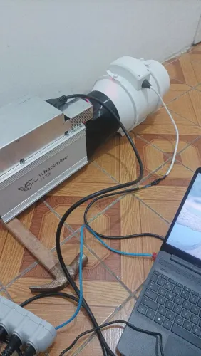 Duas Whatsminer 21s
