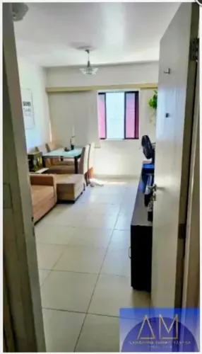 Apartamento no Rosarinho com dois quartos sendo 1 suíte, uma vaga coberta, será seu!