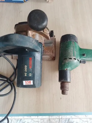 Makita e furadeira
