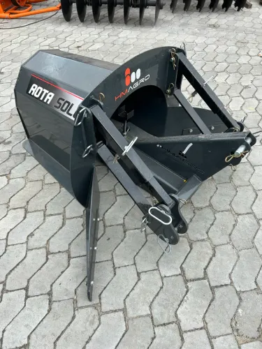 Batedor de Cova - Trator