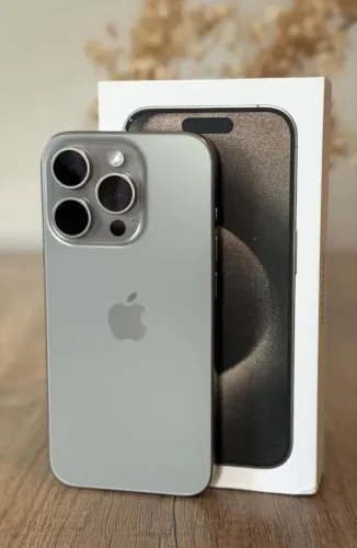 iPhone 15 PRO 256 GIGAS SEMI NOVO IMPECAVEL 