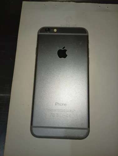 iPhone 6 - Tela Quebrada - Para Peças ou Reparo