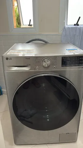 Máquina de Lavar e Secar LG Frontal 2026
