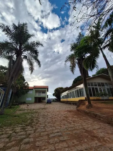 Chácara Residencial com 3 Quartos para alugar, 2200 m² por R$ 10.000/mês - Caputera - Soro