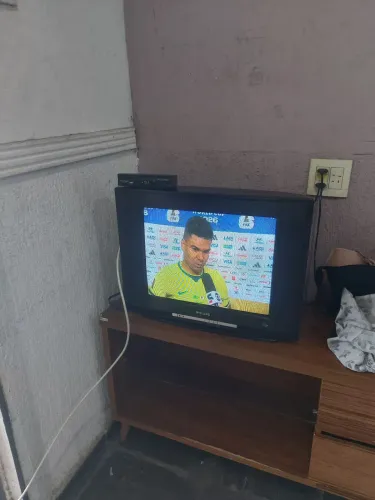 Tv 20 polegadas com coversor