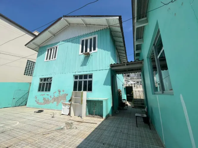 Terreno com 224 m2 no bairro Bela Vista em São José SC