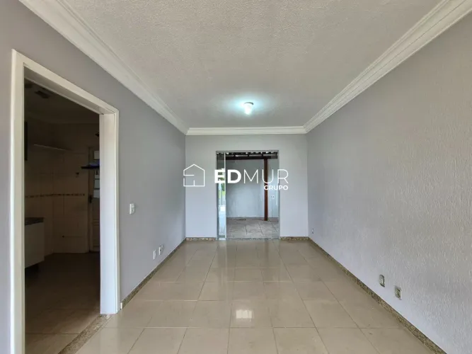 SOBRADO para ALUGUEL com 94m² no bairro Vila Metalúrgica com 3 quartos e 2 vagas. Santo An