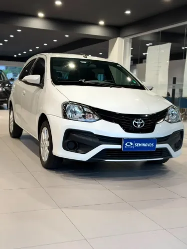 Toyota Etios X Plus 1.5 Flex 16V 5P Aut. 2021