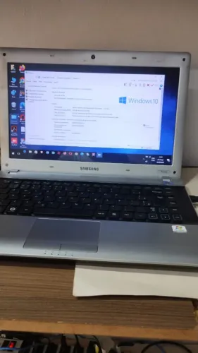 NOTEBOOK SAMSUNG E3001.30GHZ AMD _ Bateria boa & WEBCAm ok