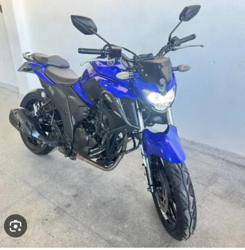 Yamaha FZ250 Flex abaixo da Fipe.