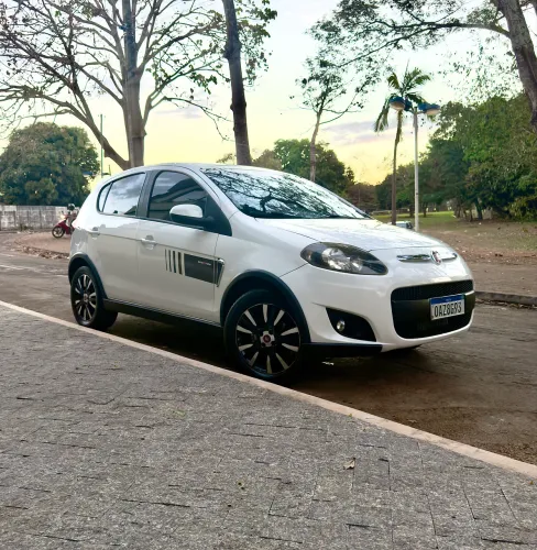 Fiat Palio Sporting 1.6 Flex 16V 5P 2013
