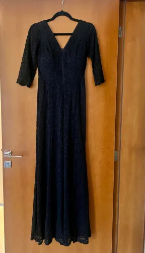 Lindo vestido de festa em renda tamanho P
