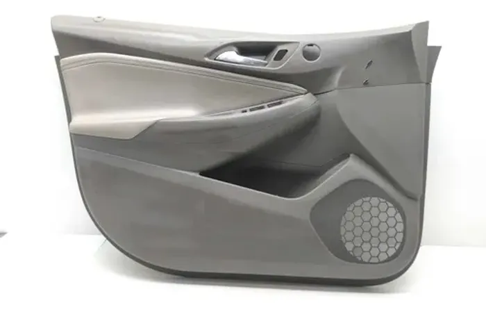 Forro Porta Dianteiro Direito Chevrolet Cruze 2020 Detalhe