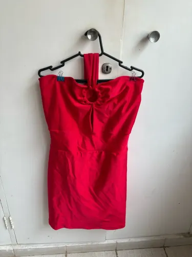 Vestido vermelho plus size