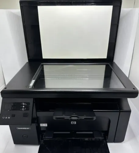 Impressora Multifuncional HP LaserJet M1132 c/ Toner novo