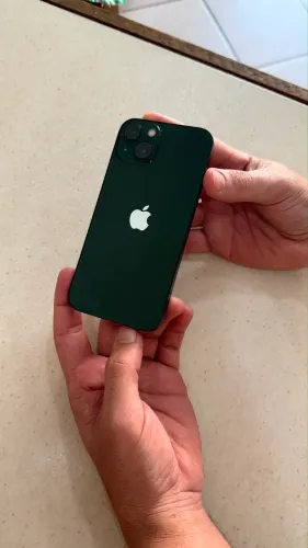 IPhone 13 na cor VERDE 128 GB