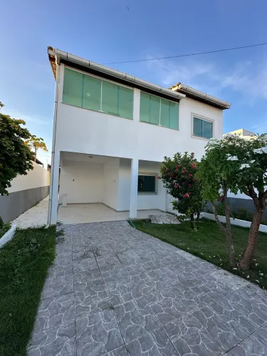 Casa em condomínio - Locação