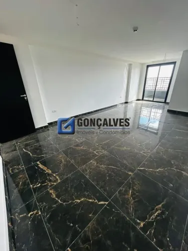 Sala Comercial 23,61 m² à venda em Santo André (Parque Jaçatuba) 2 Elevadores, Piso Porce