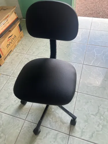 Cadeira para máquina de costura 