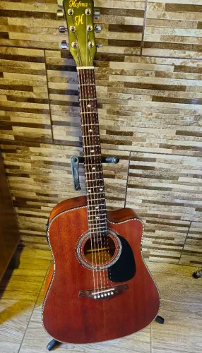 Vendo Violão Hofma e Pedaleira KubeBaby 