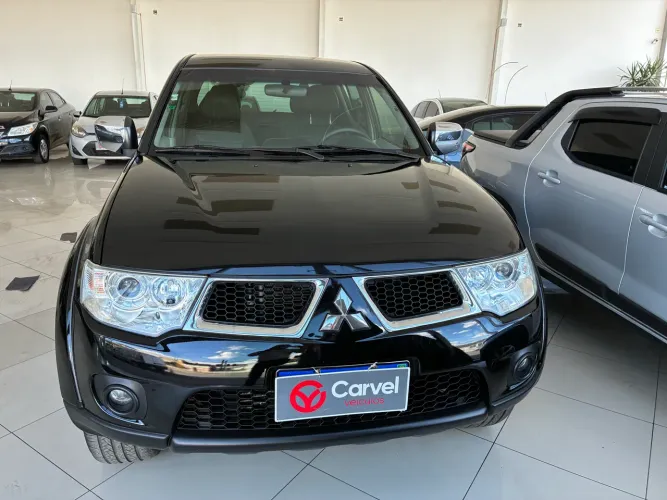 Mitsubishi L200 Triton HPE 3.2 CD TB Int.diesel AUT 2013