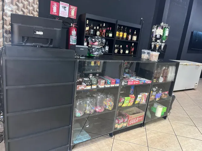 Itens de Distribuidora à venda 