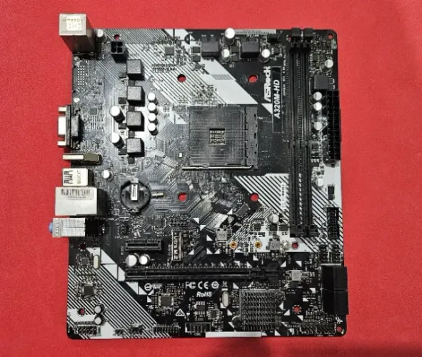 Placa Mãe ASRock A320M-HD, Chipset A320, AMD AM4, mATX, DDR4